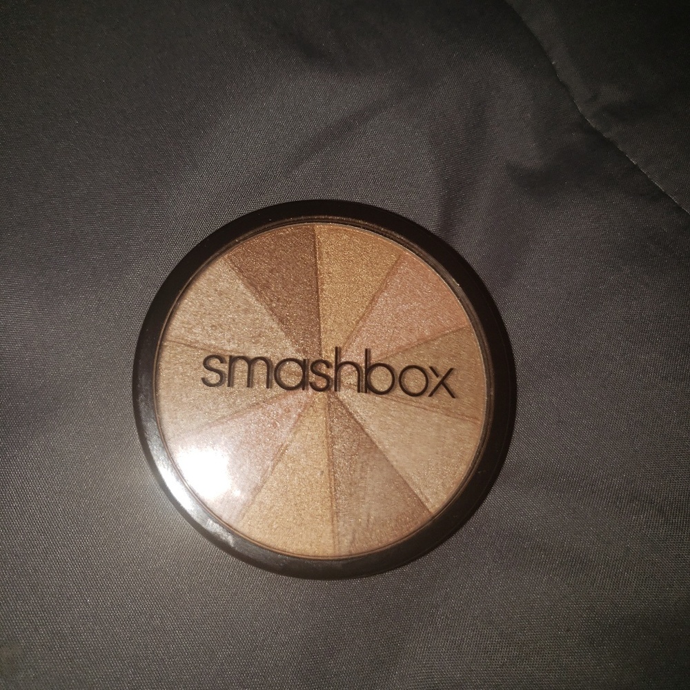 SMASHBOX Baked Starburst HIGHLIGHT